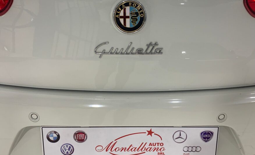 Alfa Romeo Giulietta 1.6 JTDm-2 120 CV Distinctive